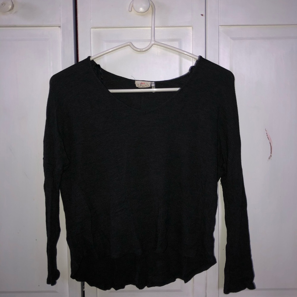 Grey long sleeve
